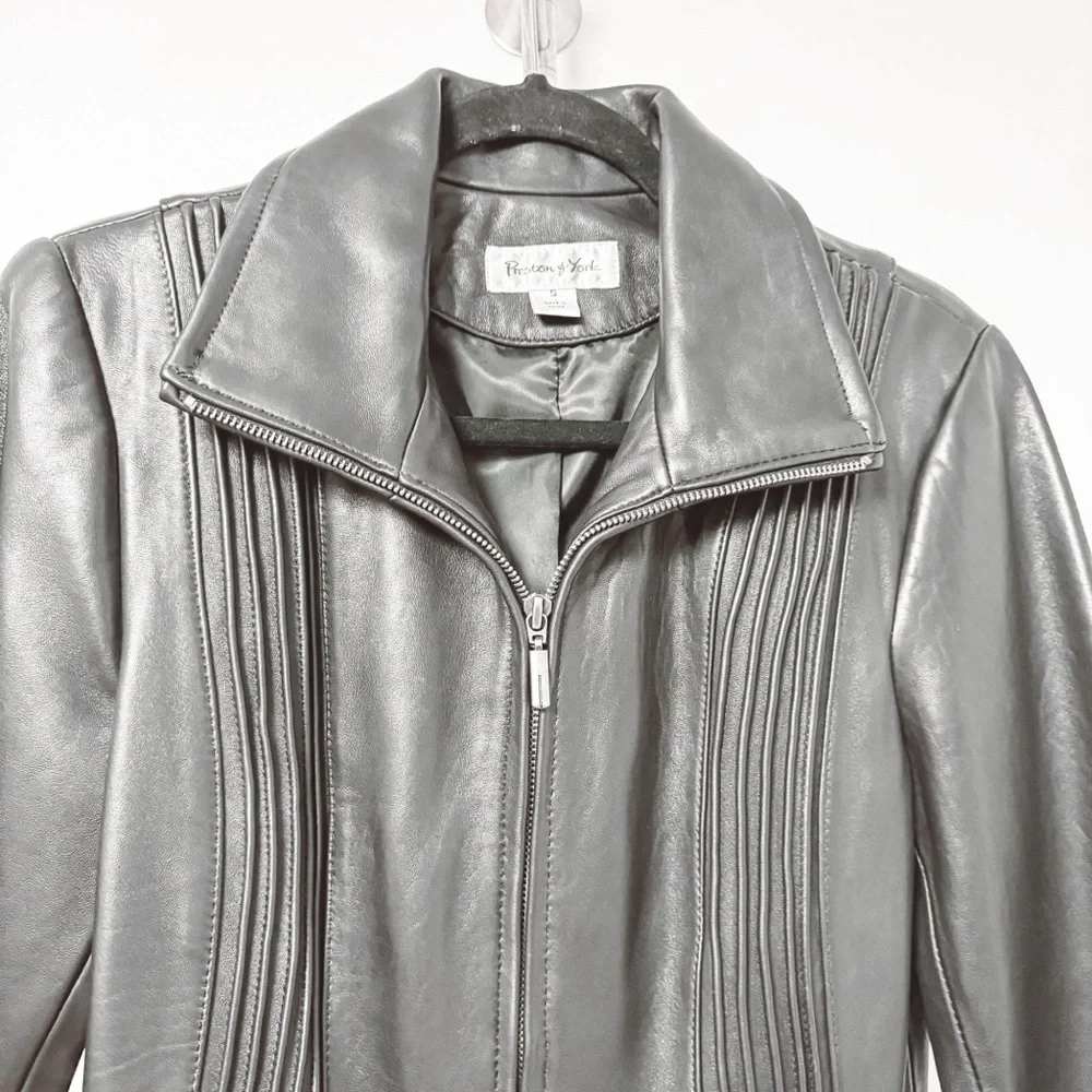 Preston and York Pleated Front‎ Genuine Leather Zip Up Jacket Black Small
